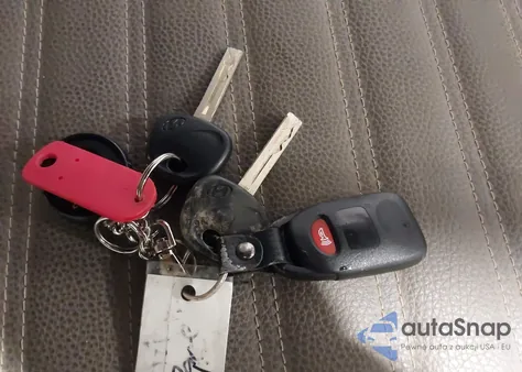 2013 Hyundai Sonata Gls z USA, uszkodzony, nr VIN 5NPEB4AC3DH762389